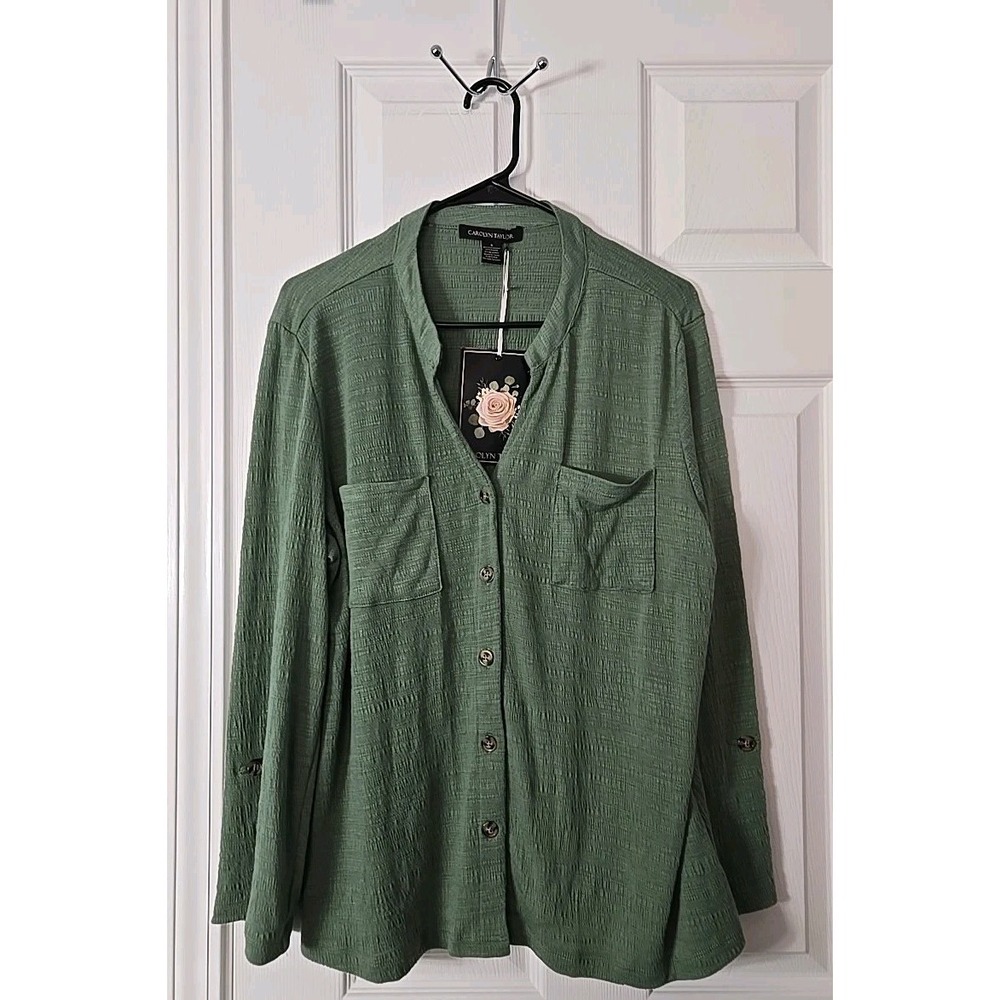 Carolyn Taylor Womansโ New 3/4 Adjustable Sleeve Button Down Shirt Size Small